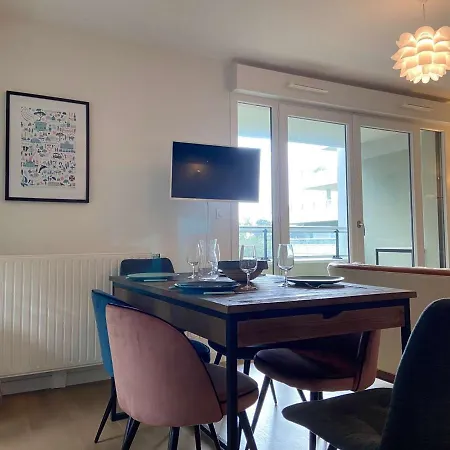 Beau T3 A Les Pins Avec Terrasse, Garage Et Proche Commerces - Fr-1-245-175 Apartmán La Baule